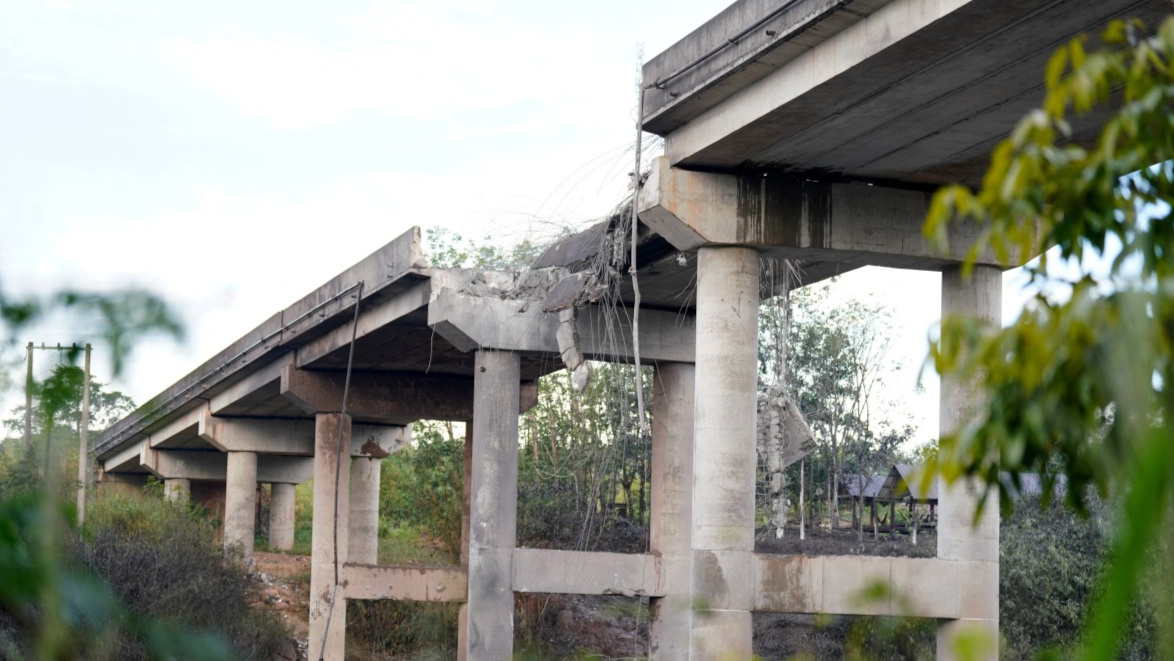 Cambodia urges Thailand to immediately stop military operations